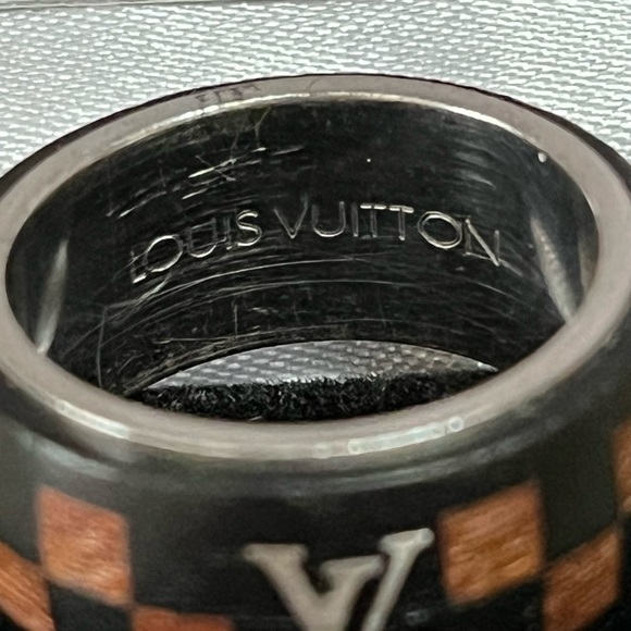 SPECIAL 🥂🎉🎊 SPECIAL Auth Louis Vuitton Damier Wood ring Unisex - Picture 3 of 7